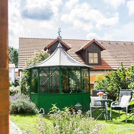 Ferienwohnungen Koehler Neualbenreuth Exterior foto