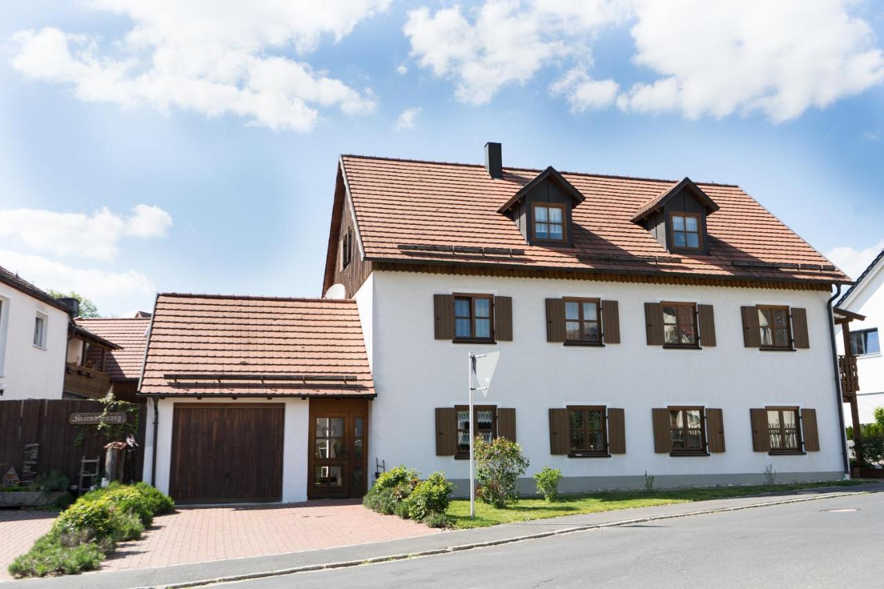 Ferienwohnungen Koehler Neualbenreuth Exterior foto
